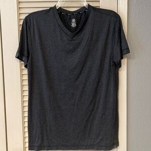 Mens small Gaiam shirt. Charcoal grey.